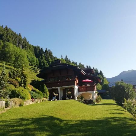 Chambres En Chalet Petit Dejeuner Inclus La Cote d'Arbroz Zewnętrze zdjęcie