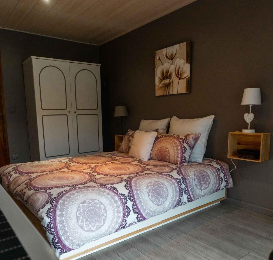 Chambres En Chalet Petit Dejeuner Inclus La Cote d'Arbroz Zewnętrze zdjęcie